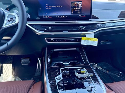 New 2026 BMW X7 xDrive40i w/ Executive Package image 20