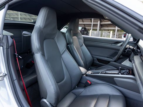 Certified 2021 Porsche 911 Carrera S image 43