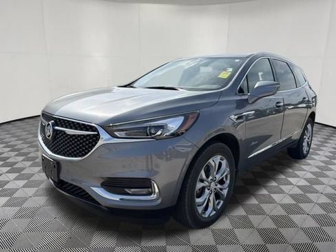 Used 2018 Buick Enclave Avenir w/ LPO, Cargo Package FWD image 14