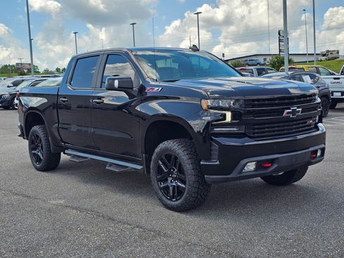 Used 2021 Chevrolet Silverado 1500 LT Trail Boss w/ Convenience Package II AWD/4WD image 5