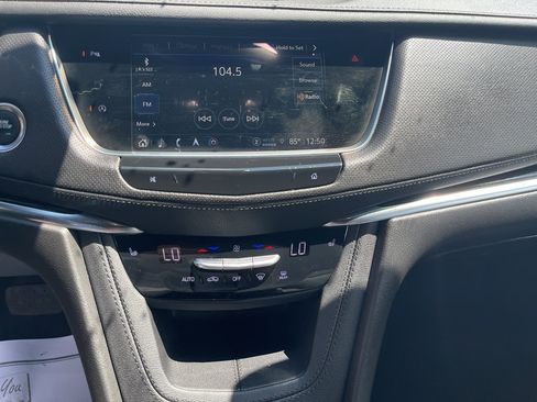 Used 2025 Cadillac XT5 Premium Luxury image 26