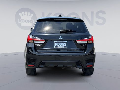 Used 2024 Mitsubishi Outlander Sport SE AWD/4WD image 5
