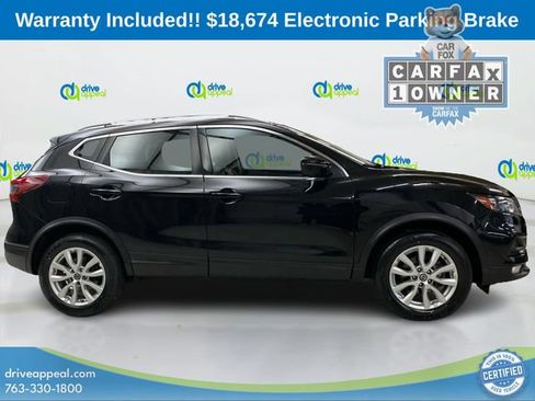 Used 2022 Nissan Rogue Sport SV w/ Technology Package AWD/4WD image 4