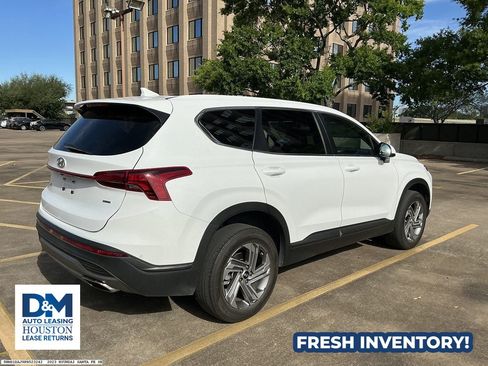 Used 2023 Hyundai Santa Fe SE w/ Cargo Package image 5