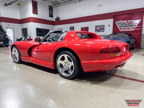 Used 2000 Dodge Viper RT/10 image 3