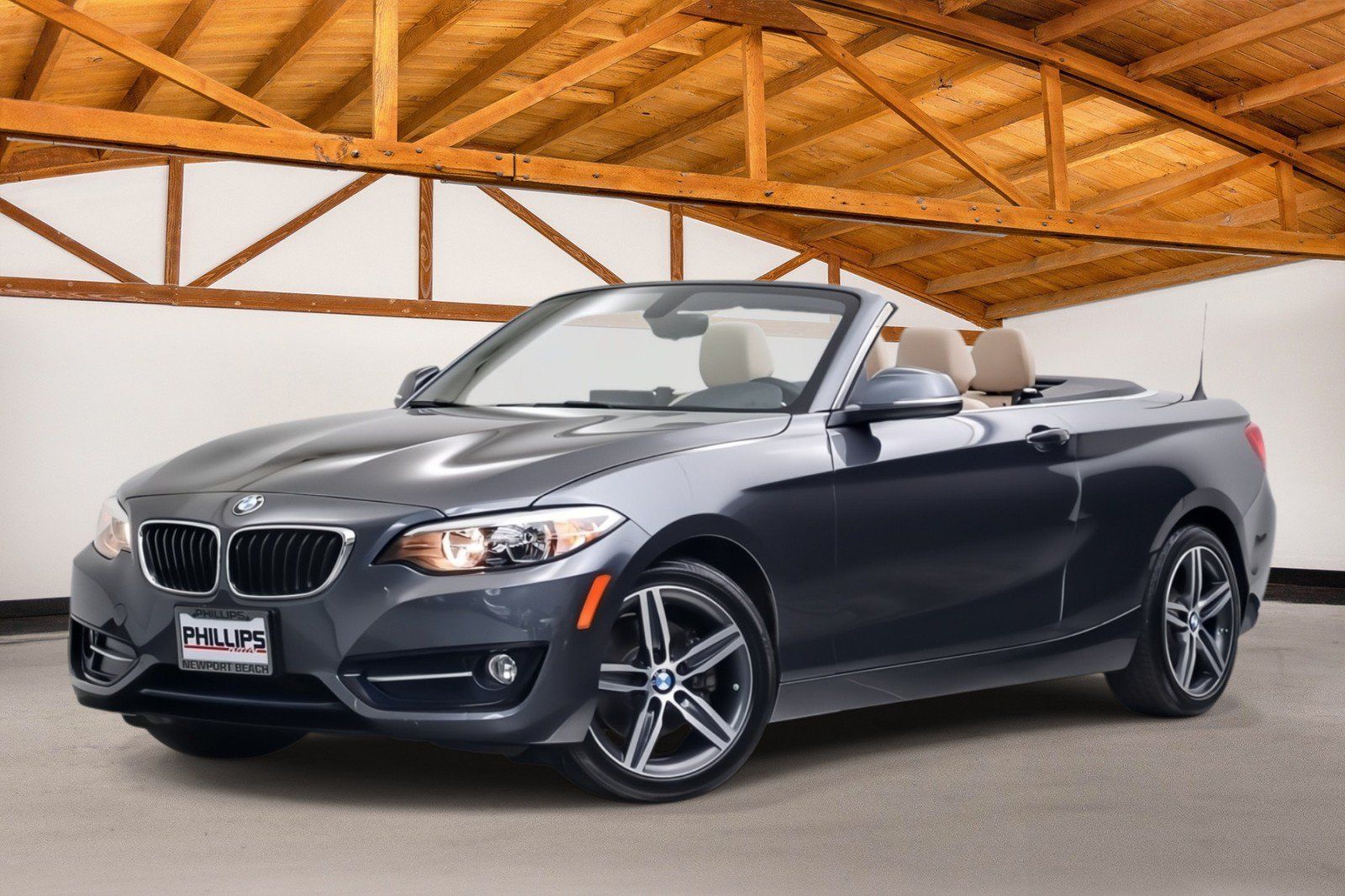 Used 2017 BMW 230i Convertible RWD image 1