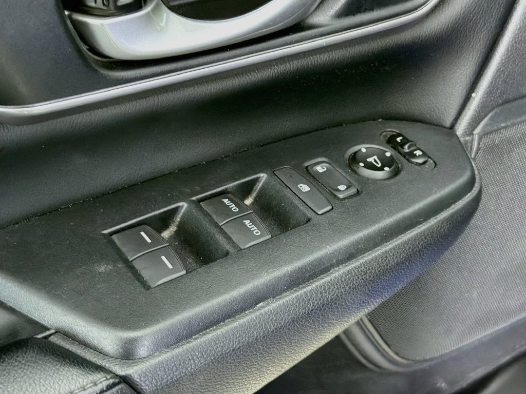 Used 2020 Honda CR-V EX-L image 19
