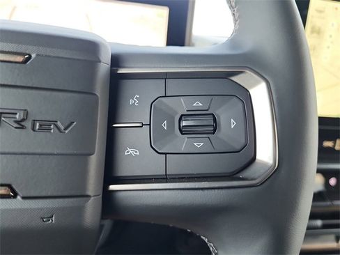 New 2025 GMC Hummer EV 2X image 24