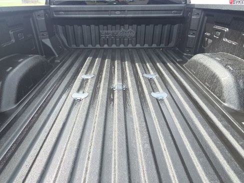 Used 2024 Chevrolet Silverado 3500 High Country w/ High Country Premium Package AWD/4WD image 12