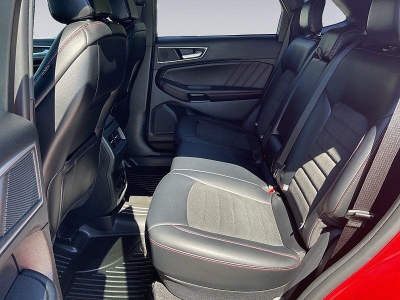 Used 2024 Ford Edge ST-Line AWD/4WD image 11