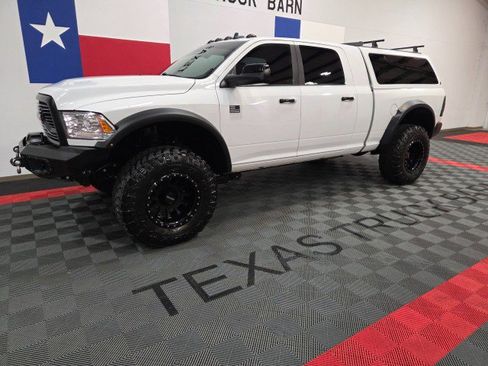 Used 2016 RAM 3500 Laramie Longhorn image 2