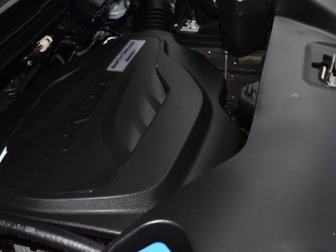 Used 2017 Honda Pilot Touring image 17