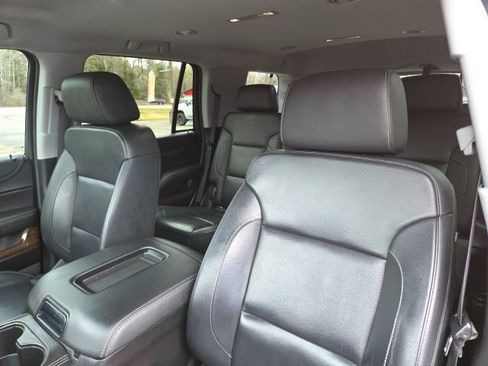 Used 2019 Chevrolet Tahoe LT image 19