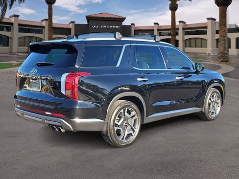 Used 2024 Hyundai Palisade Limited image 8