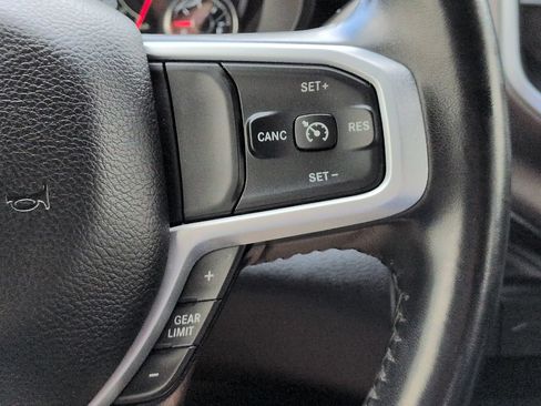 Used 2024 RAM 2500 Big Horn AWD/4WD image 26