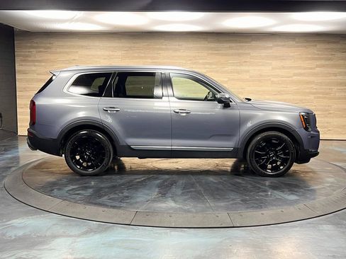 Used 2022 Kia Telluride S image 10