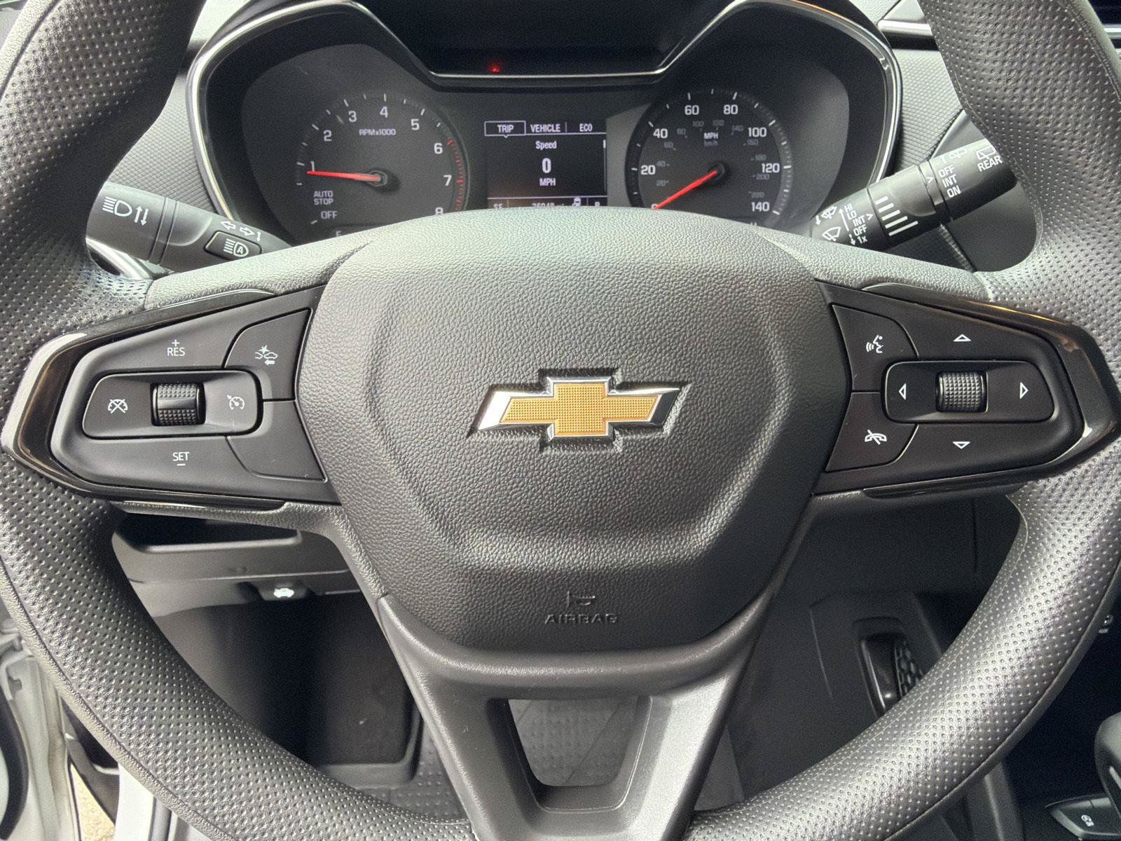 Used 2023 Chevrolet TrailBlazer LT FWD image 20