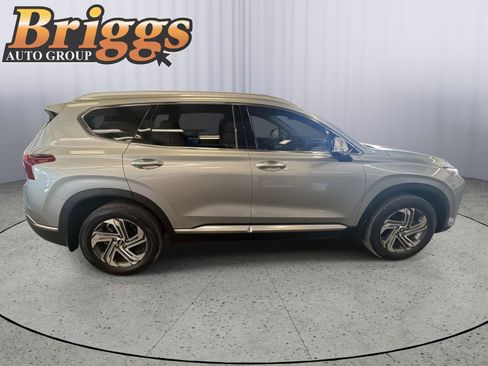 Used 2023 Hyundai Santa Fe SEL w/ Premium Package FWD image 6