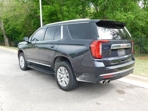 Used 2024 GMC Yukon Denali AWD/4WD image 3