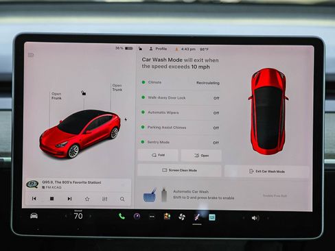 Used 2021 Tesla Model 3 Standard Range Plus RWD image 14