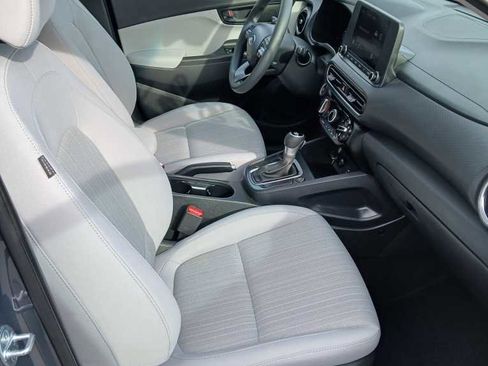 Used 2023 Hyundai Kona SEL AWD/4WD image 15