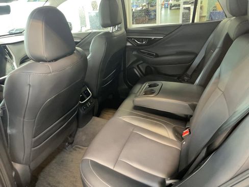 Used 2024 Subaru Outback Limited image 27