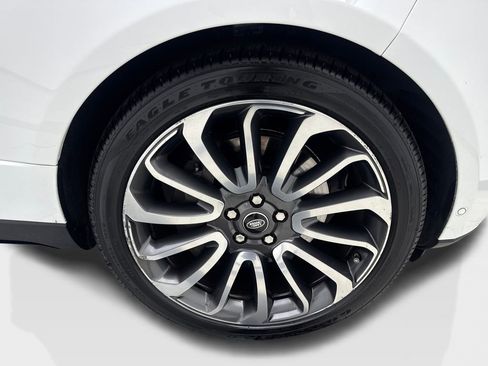 Used 2016 Land Rover Range Rover Long Wheelbase Autobiography image 91