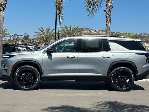 New 2026 Chevrolet Traverse LT FWD image 7