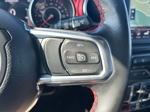 Certified 2021 Jeep Wrangler Unlimited Rubicon w/ Xtreme Recon 35" Tire Package image 19