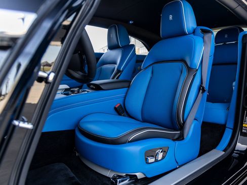 New 2025 Rolls-Royce Spectre image 28