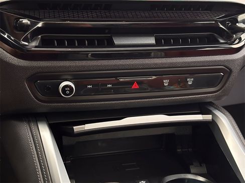 Used 2025 BMW 230i xDrive Coupe w/ M Sport Package image 13