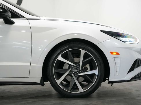 Used 2021 Hyundai Sonata SEL Plus w/ Tech Package FWD image 9