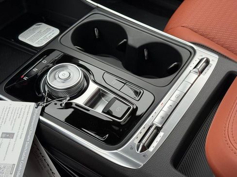 New 2026 Kia Carnival SX Prestige FWD image 18