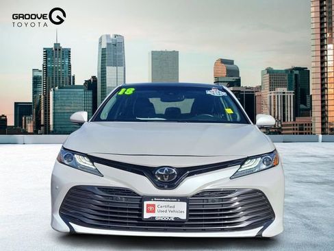 Used 2018 Toyota Camry XLE w/ Audio Package FWD image 9