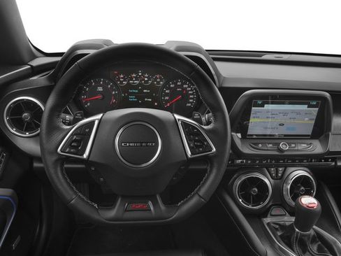 Used 2017 Chevrolet Camaro SS RWD image 10