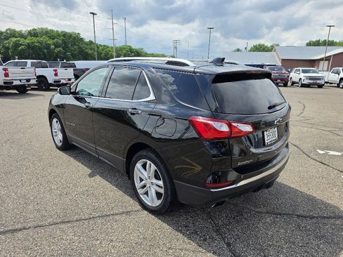 Used 2020 Chevrolet Equinox Premier AWD/4WD image 3