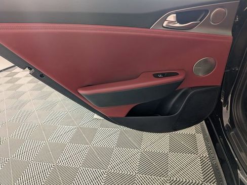 Used 2018 Kia Stinger GT1 image 30