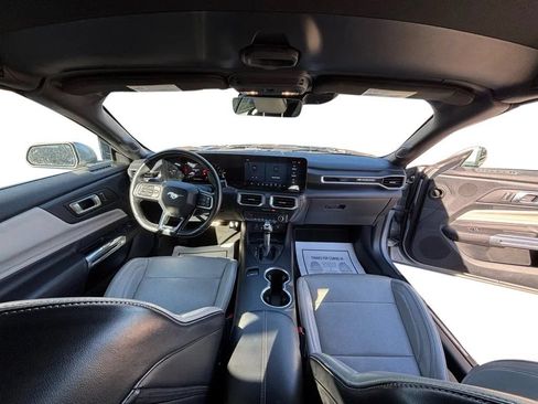 Used 2024 Ford Mustang Premium RWD image 31