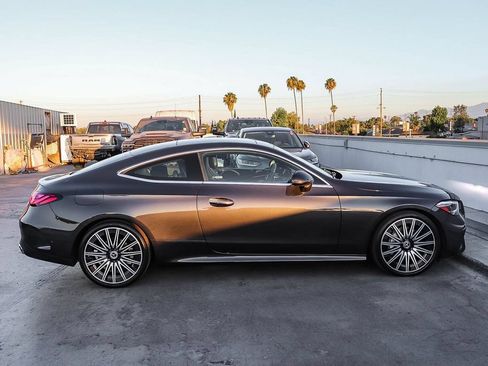 Used 2024 Mercedes-Benz CLE 300 4MATIC Coupe image 13