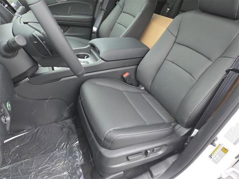 New 2025 Honda Ridgeline RTL image 32