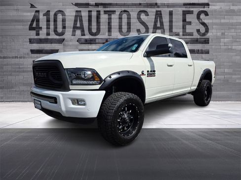Used 2018 RAM 2500 Laramie w/ Sport Appearance Group AWD/4WD image 10