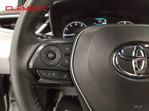 Used 2024 Toyota Corolla SE image 13