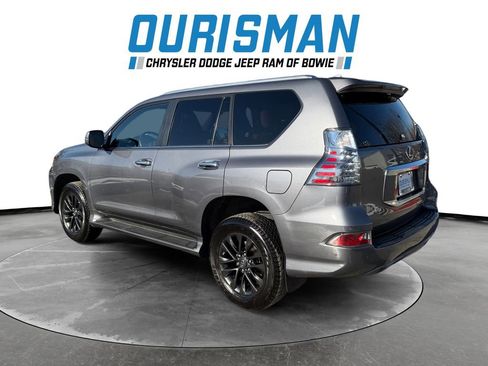 Used 2023 Lexus GX 460 Premium image 4