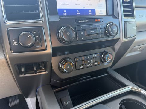 Used 2020 Ford F350 XLT w/ XLT Value Package AWD/4WD image 13
