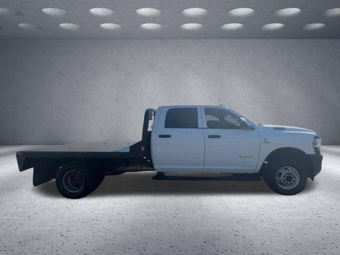 Used 2022 RAM 3500 Tradesman AWD/4WD image 1