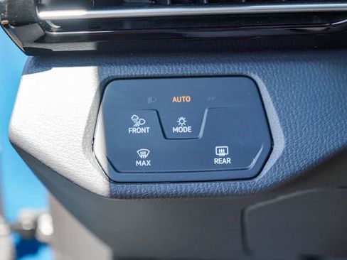 Used 2025 Volkswagen ID.4 Pro S RWD image 24