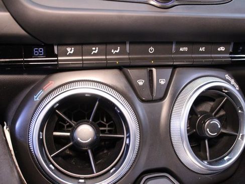 Used 2024 Chevrolet Camaro LT image 25