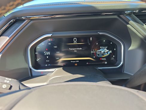New 2026 GMC Sierra 2500 AT4 w/ AT4 Premium Plus Package AWD/4WD image 21