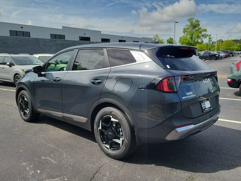 Used 2026 Kia Sportage EX FWD image 7