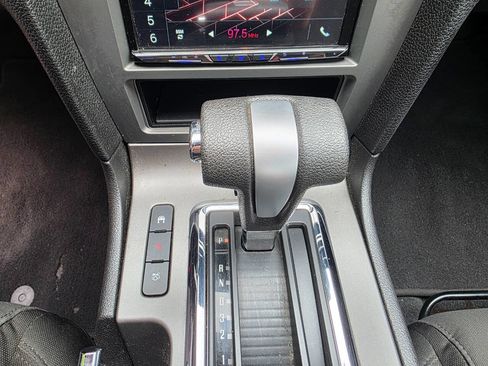 Used 2011 Ford Mustang GT RWD image 23